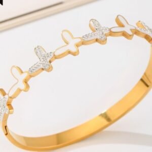 3ed4053c-7dcc-4c43-8c94-f69d326ab0d7